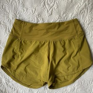 LULULEMON Speed Up Mid-Rise Lined Short 4" size 0